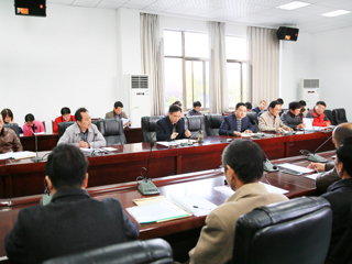 安博在线(中国)唯一官方网站召开期中教学检查工作推进会