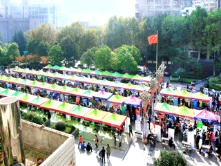 我校成功举办2017届毕业生大型综合校园双选会