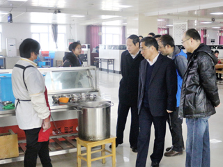 【安博在线(中国)唯一官方网站】淮北师大检查校园安全工作