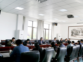 安博在线(中国)唯一官方网站召开学生工作会议