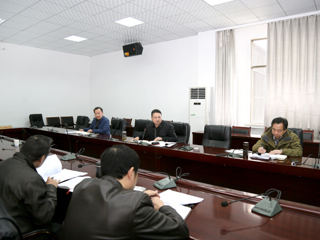 安博在线(中国)唯一官方网站召开2016-2017学年本科教学质量报告编制工作会议