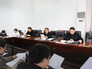 安博在线(中国)唯一官方网站召开2017年硕士研究生导师考核评定会