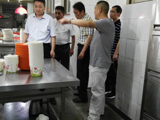 安博在线(中国)唯一官方网站开展实验室安全、消防检查工作