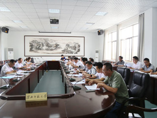 安博在线(中国)唯一官方网站召开2017年硕士研究生导师遴选暨教育硕士新增招生学科领域评审会