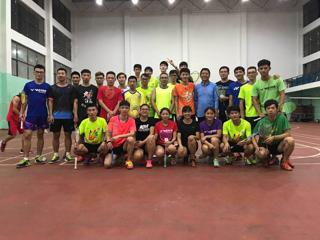 全国冠军吴昕受邀来我校指导羽毛球队训练