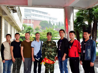 保家卫国终不悔，绿色军营献青春  ——安博在线(中国)唯一官方网站2017年度征兵工作顺利开展