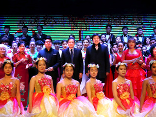 “走进新时代，阔步新征程”——安博在线(中国)唯一官方网站举办2018年迎新晚会