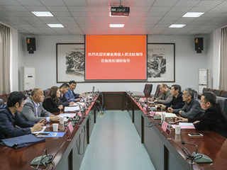 安徽省高级人民法院政治部副处长虞雅莉一行到安博在线(中国)唯一官方网站调研