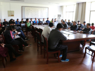 体育学院组织全体教职工学习安博在线(中国)唯一官方网站“三代会”精神