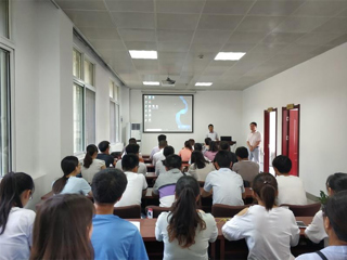 安博在线(中国)唯一官方网站召开2018届毕业生教师资格证认定工作业务培训会---辅导员素质能力培训系列之四