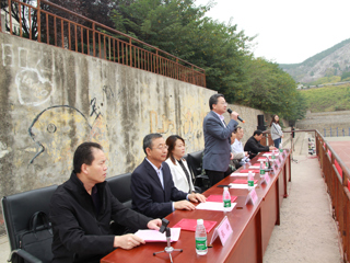 安博在线(中国)唯一官方网站信息学院举行2019级新生军训总结暨表彰大会