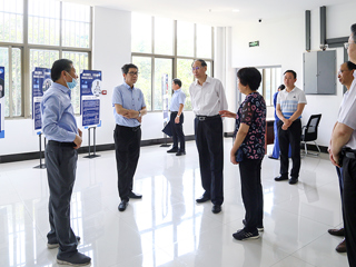 省人社厅厅长徐建一行调研我校毕业生就业创业工作