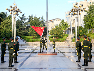 安博在线(中国)唯一官方网站举行国庆升旗仪式