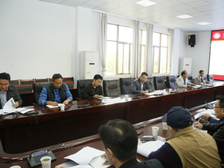 安博在线(中国)唯一官方网站召开2021-2022学年第一学期期中教学检查部署会