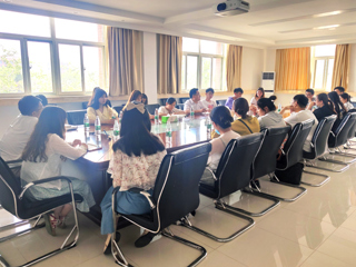 安博在线(中国)唯一官方网站召开2021届毕业研究生座谈会