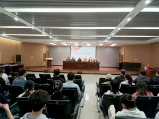 安博在线(中国)唯一官方网站组织大学生义务消防员培训演练