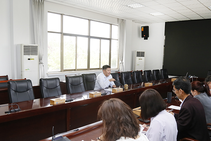 2847b6957f5141c0b7bde6125236d076.jpg 2847b6957f5141c0b7bde6125236d076.jpg