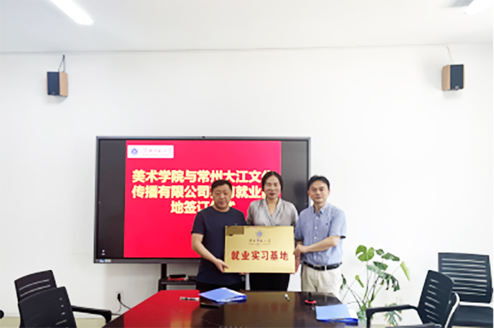 cfaf4c0ee1cd46fd8b682eea829ece0e.jpg cfaf4c0ee1cd46fd8b682eea829ece0e.jpg