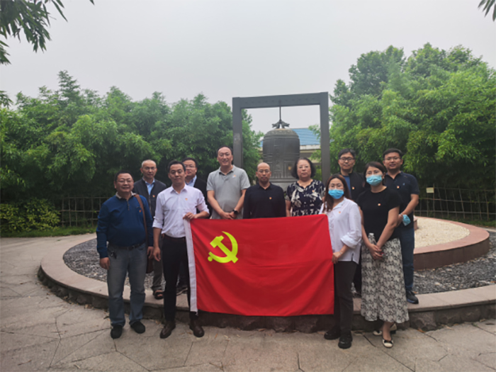 730ccb4337894b6b83cfed3a6d3c1f48.jpg 730ccb4337894b6b83cfed3a6d3c1f48.jpg