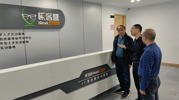 a05eb0cd8b1845658802dcda2da63a67.jpg a05eb0cd8b1845658802dcda2da63a67.jpg