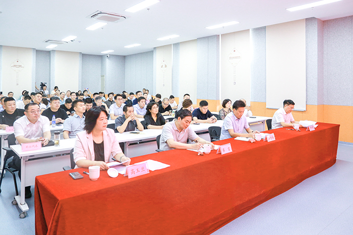 21eb8840c0064db0a6465afb76844e85.jpg 21eb8840c0064db0a6465afb76844e85.jpg