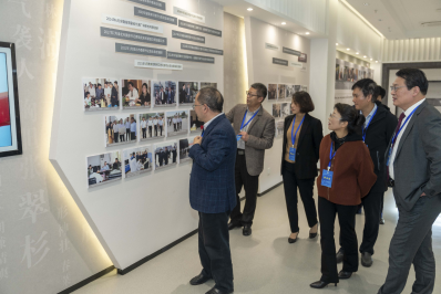 7141afc8055f4f3681bbb04df01daf96.png 7141afc8055f4f3681bbb04df01daf96.png