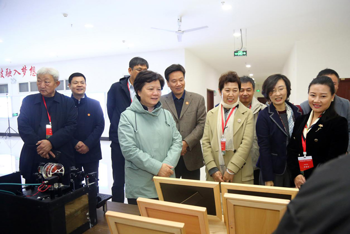 9c9661cecb134d1995109ecbe93970b3.jpg 9c9661cecb134d1995109ecbe93970b3.jpg