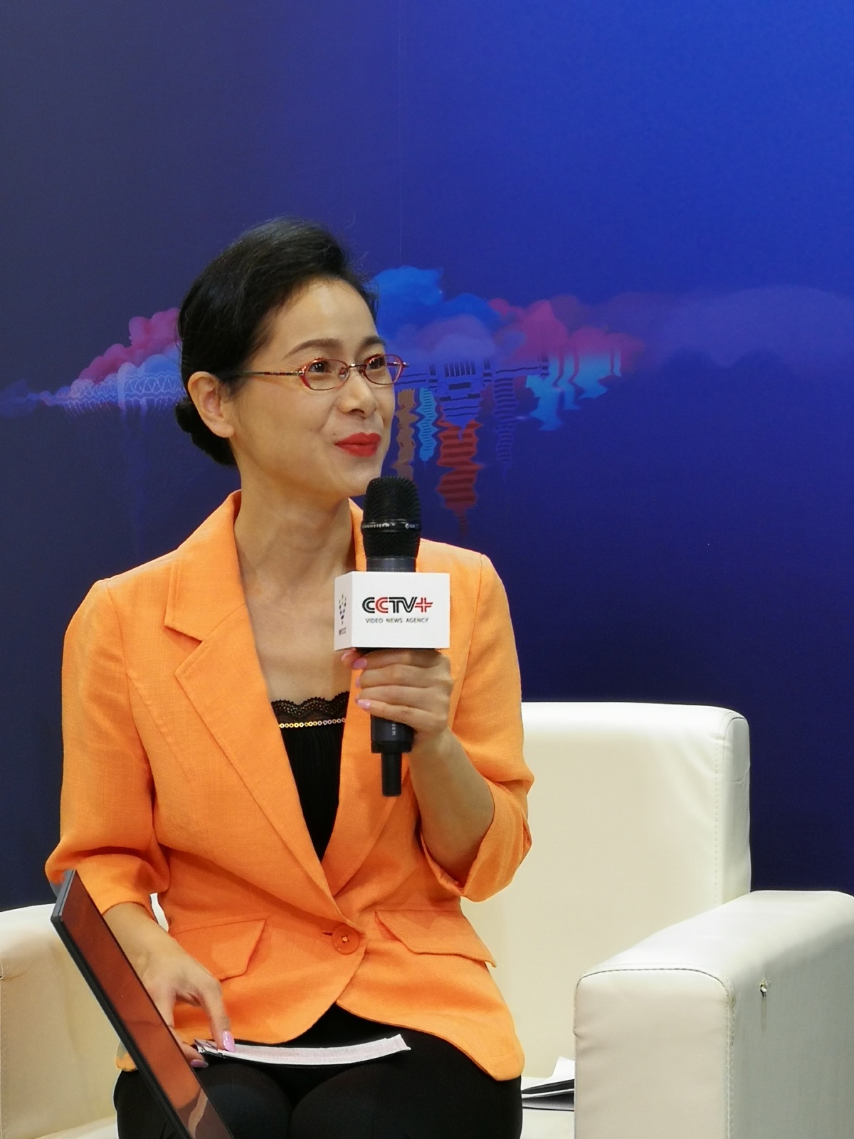 8997d51a8bd04aaf8137fec498b8fc8e.jpg 8997d51a8bd04aaf8137fec498b8fc8e.jpg