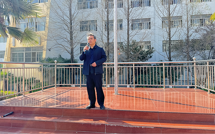 e60b47e7bde84623906dc584ebf5b325.jpg e60b47e7bde84623906dc584ebf5b325.jpg