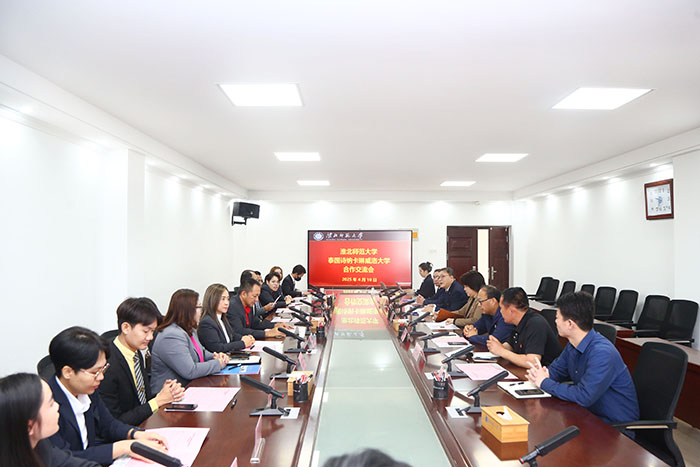 24d1298f450b45bda0817d6562060a5c.jpg 24d1298f450b45bda0817d6562060a5c.jpg