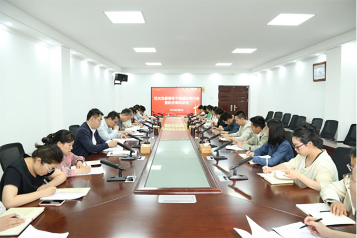 2ec00209239c499798216e78d3235a67.jpg 2ec00209239c499798216e78d3235a67.jpg