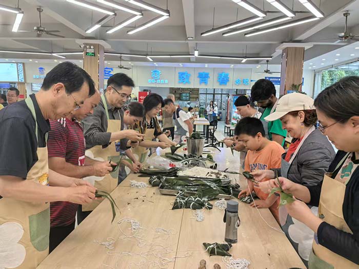 4a7bebdd628944e1a03301eaf967105c.jpg 4a7bebdd628944e1a03301eaf967105c.jpg