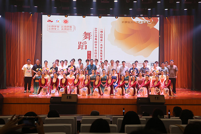 b44c73da89a6456db7d7a05a81e9e2b0.jpg b44c73da89a6456db7d7a05a81e9e2b0.jpg