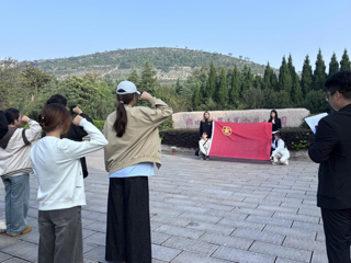 安博在线(中国)唯一官方网站举行烈士纪念日祭英烈主题团日活动