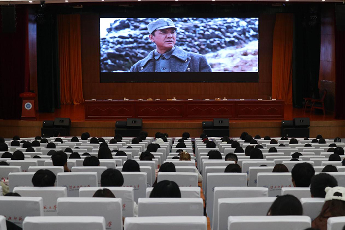 1e6639fef8bc439389473fa0f56179bb.jpg 1e6639fef8bc439389473fa0f56179bb.jpg